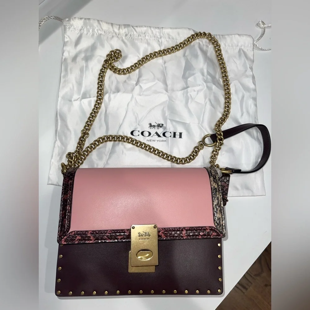 Coach X Jennifer Lopez Hutton Shoulder Bag In Colorblock With Snakeskin Detail - Picture 12 of 14